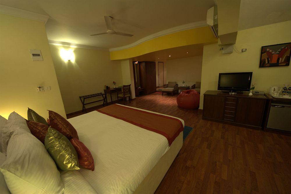 Hm Suites & Studios Bangalore Ngoại thất bức ảnh