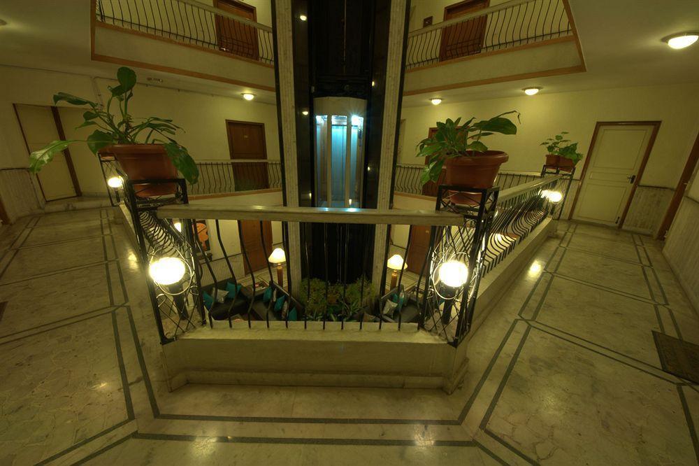 Hm Suites & Studios Bangalore Ngoại thất bức ảnh
