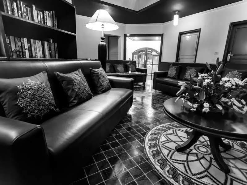 Hm Suites & Studios Bangalore Ngoại thất bức ảnh